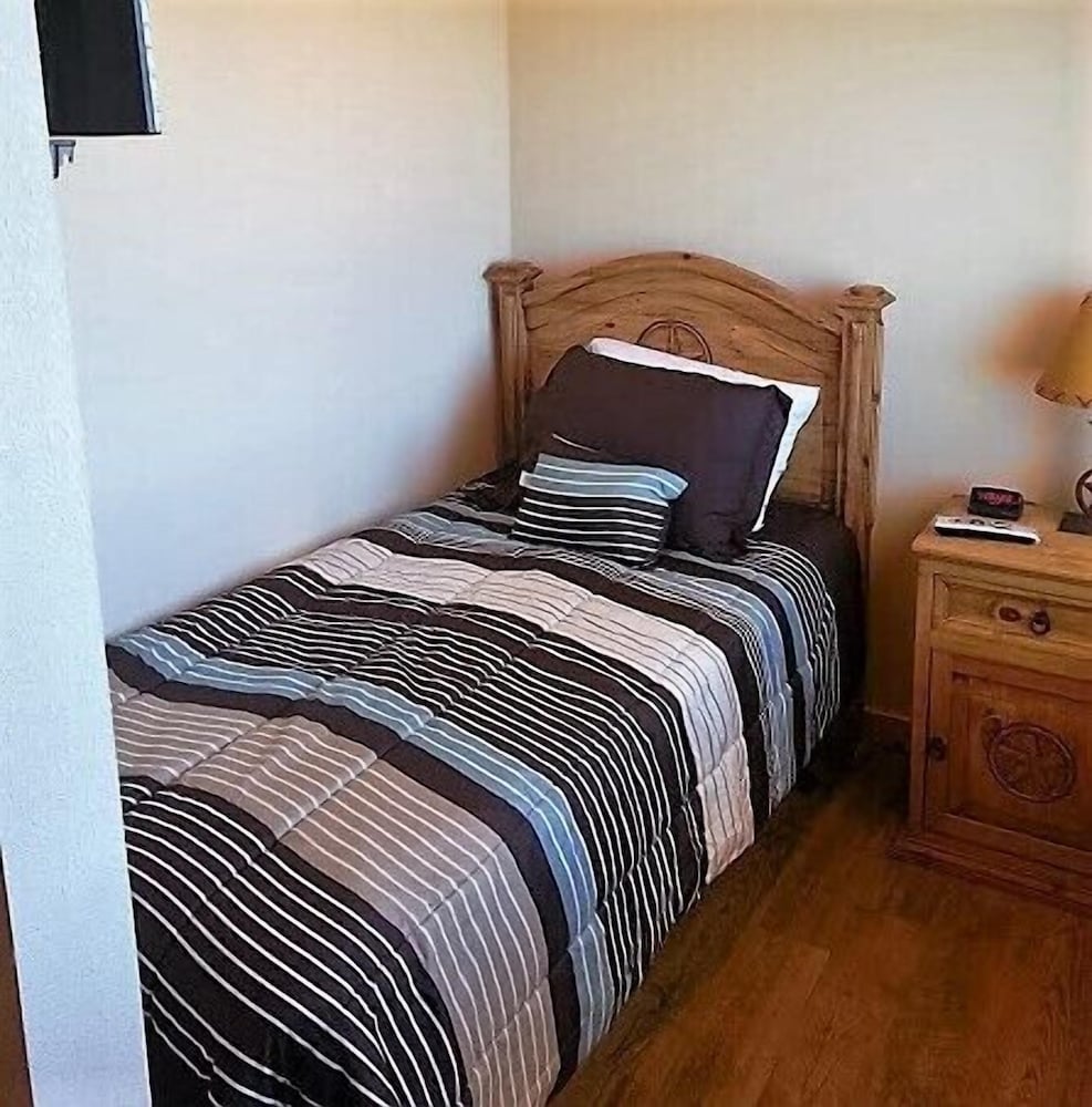 Custom Touch Village Bay City - photo 5