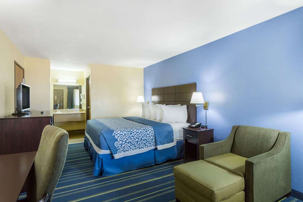 Days Inn by Wyndham Holbrook - photo 10