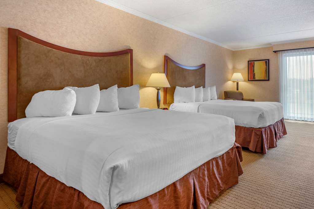 Best Western Plus Oswego Hotel and Conference Center - photo 31