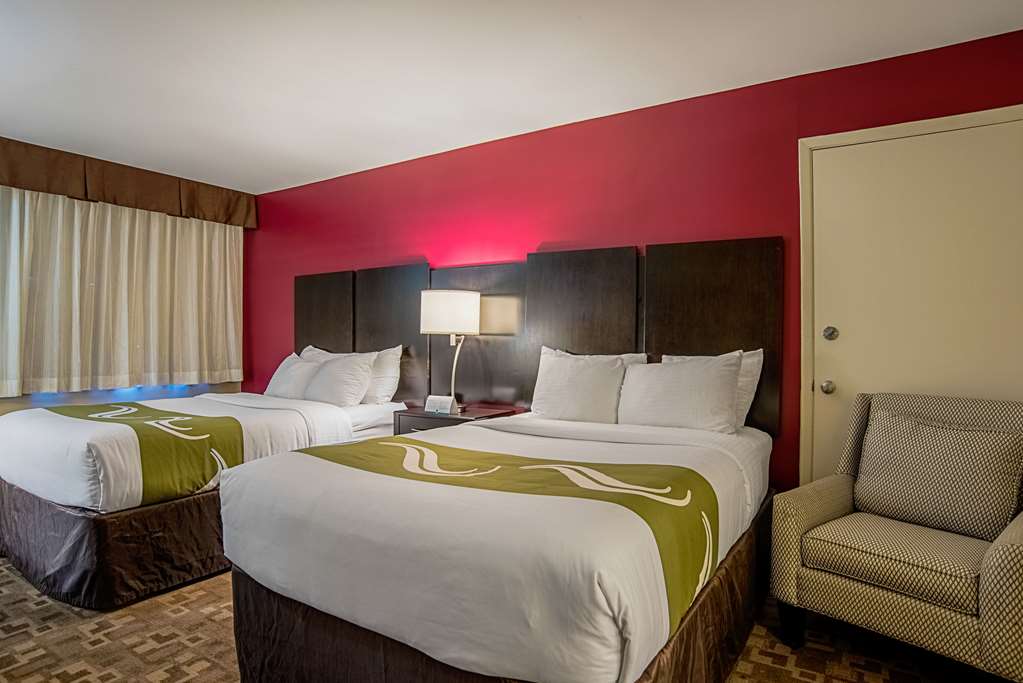 Quality Inn & Suites Phoenix NW Sun City - photo 10