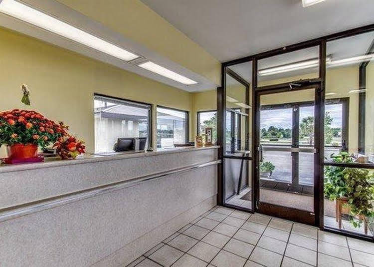 Econo Lodge Lumberton NC - photo 5
