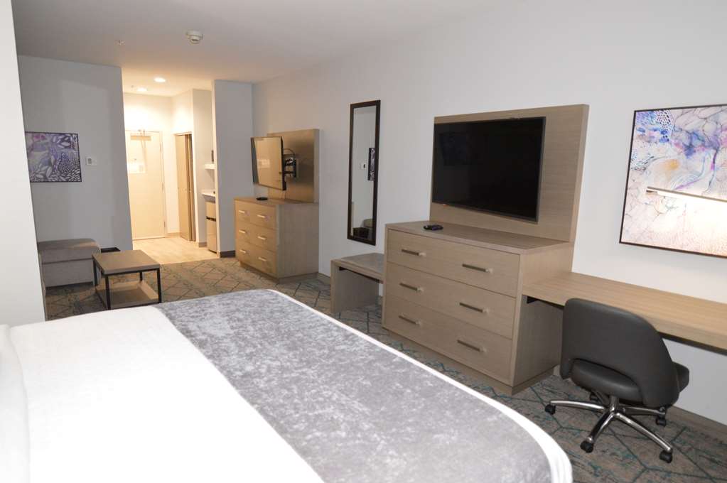 Best Western Plus Executive Residency Oklahoma City I 35 - photo 20