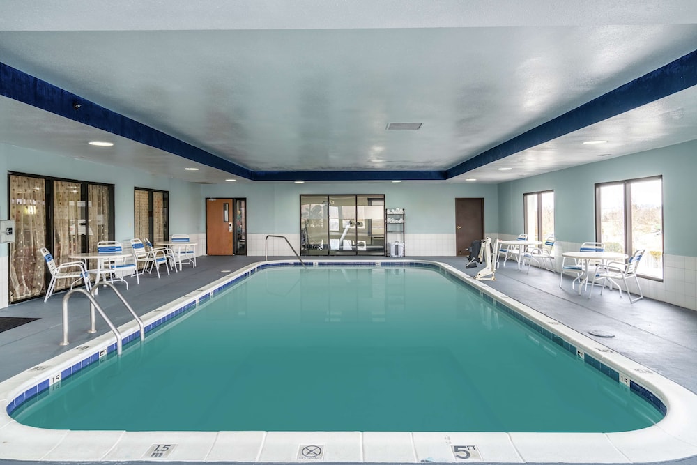 Hampton Inn Dublin - photo 26