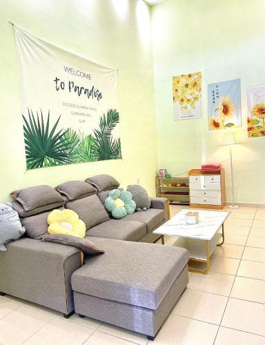 FunHouseMersing 乐居 2 km to Mersing Jeti in Mersing, Malaysia