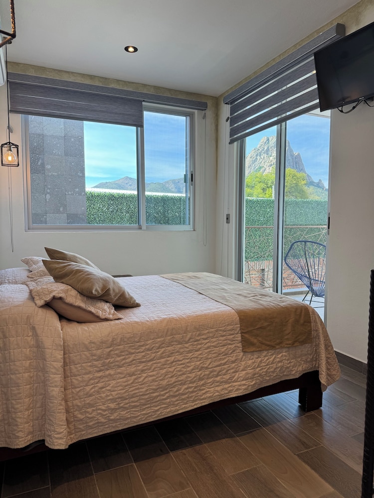 Hotel Bellhouse in Ezequiel Montes, Mexico