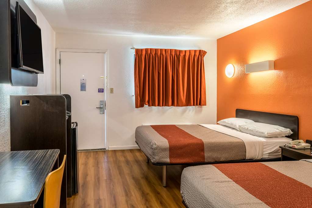 Motel 6 Florence KY Cincinnati Airport - photo 10