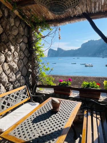 Terrace On The Sea — 4-Star Luxury Hotel in Massa Lubrense, Italy