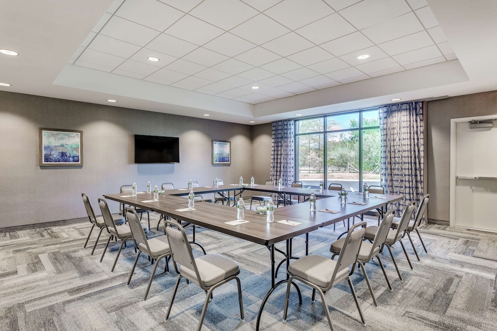Hampton Inn & Suites Kittery Portsmouth - photo 34