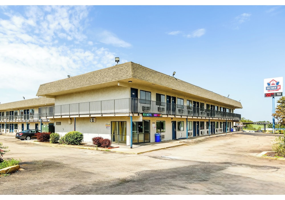 Motel6 Topeka KS Northwest - featured photo