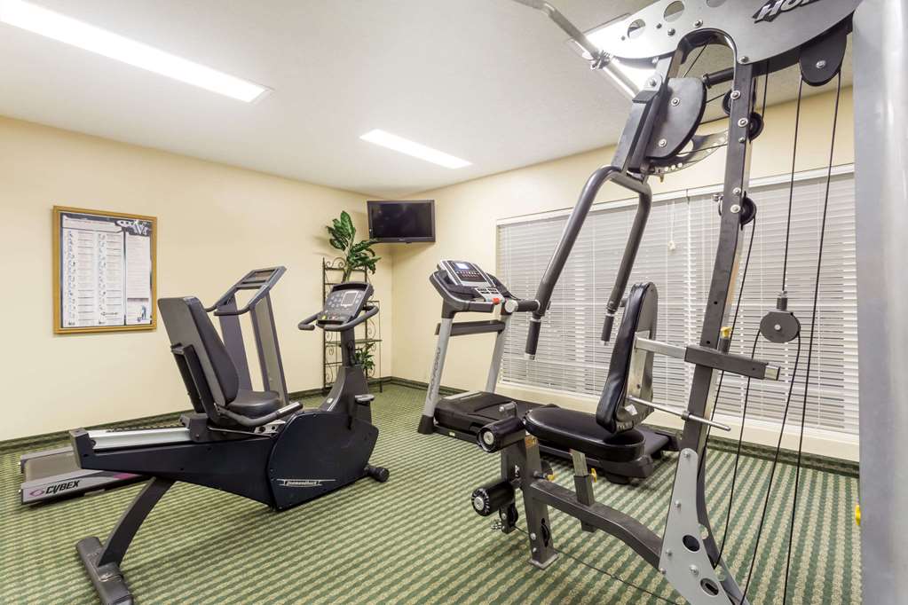 Baymont by Wyndham Waycross - photo 6