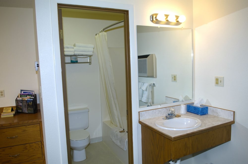 Trout Montana Motel - photo 47
