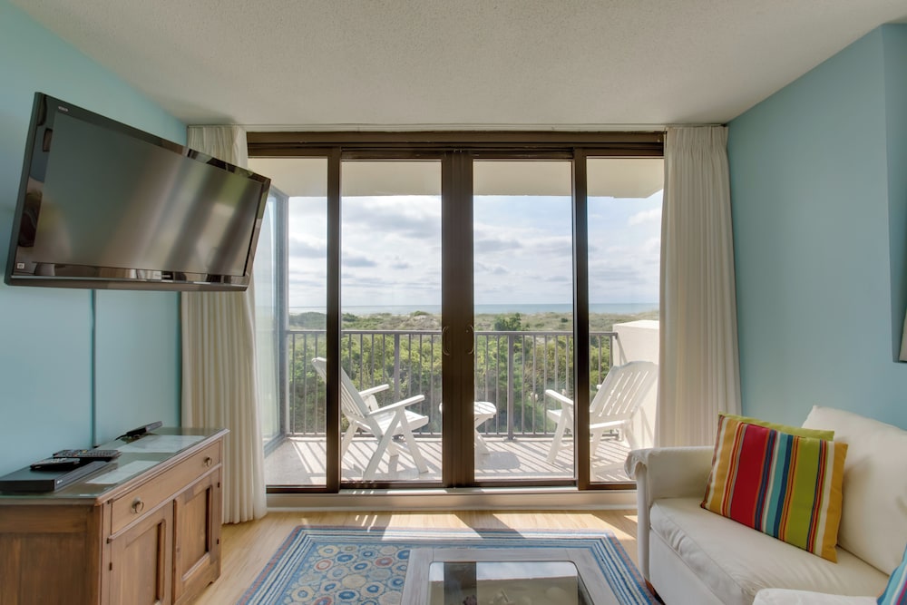 Sands Villa Resort - photo 15