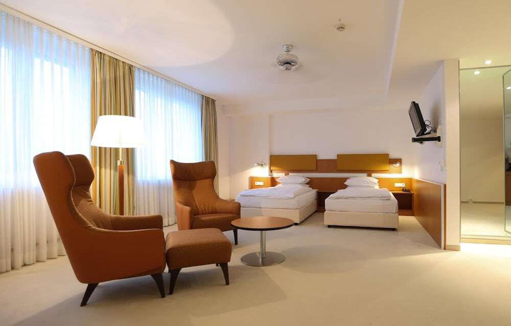 Hotel Parklon — 4-Star Luxury Hotel in Kassel, Germany