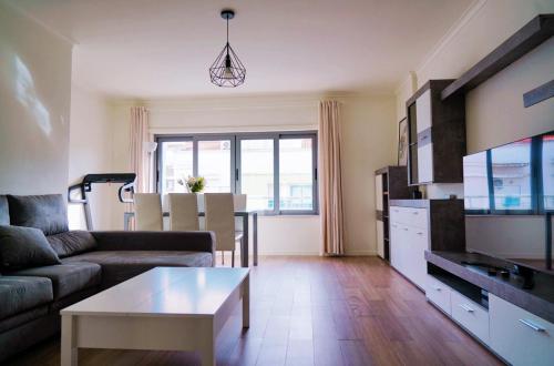 Always on the way Road Home in Montijo Lisbon — 4-Star Luxury Hotel in Montijo, Portugal