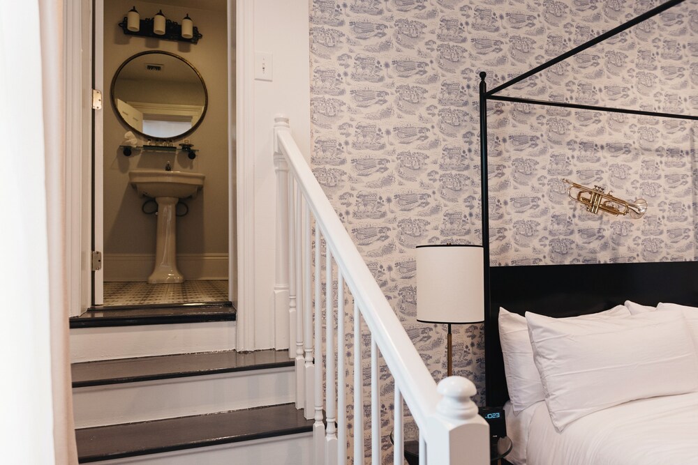 Henry Howard Hotel - photo 33