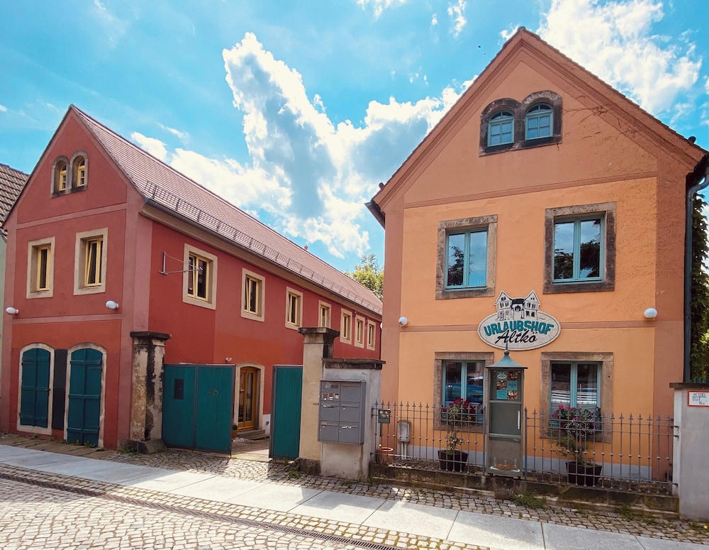 Urlaubshof Altkö — 4-Star Luxury Hotel in Radebeul, Germany