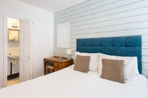 Host & Stay Abbey View