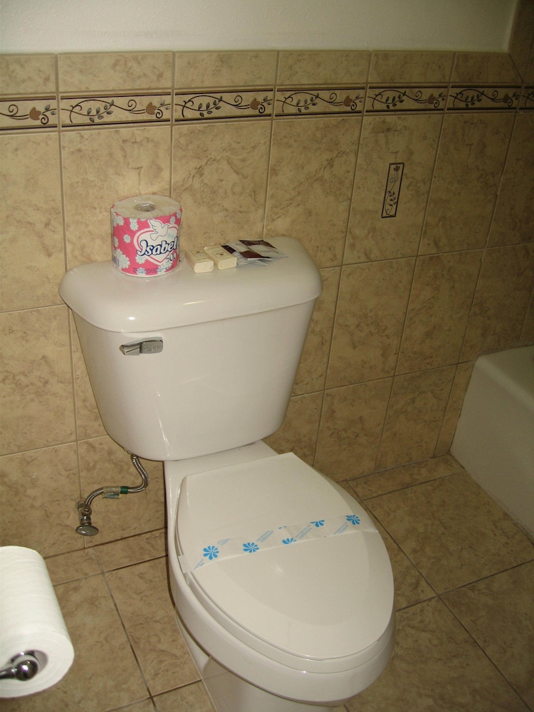 Royal Inn Motel Long Beach - photo 24