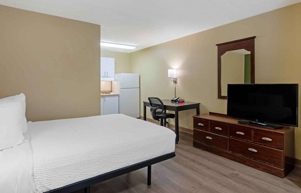 Extended Stay America Suites Durham University - photo 11
