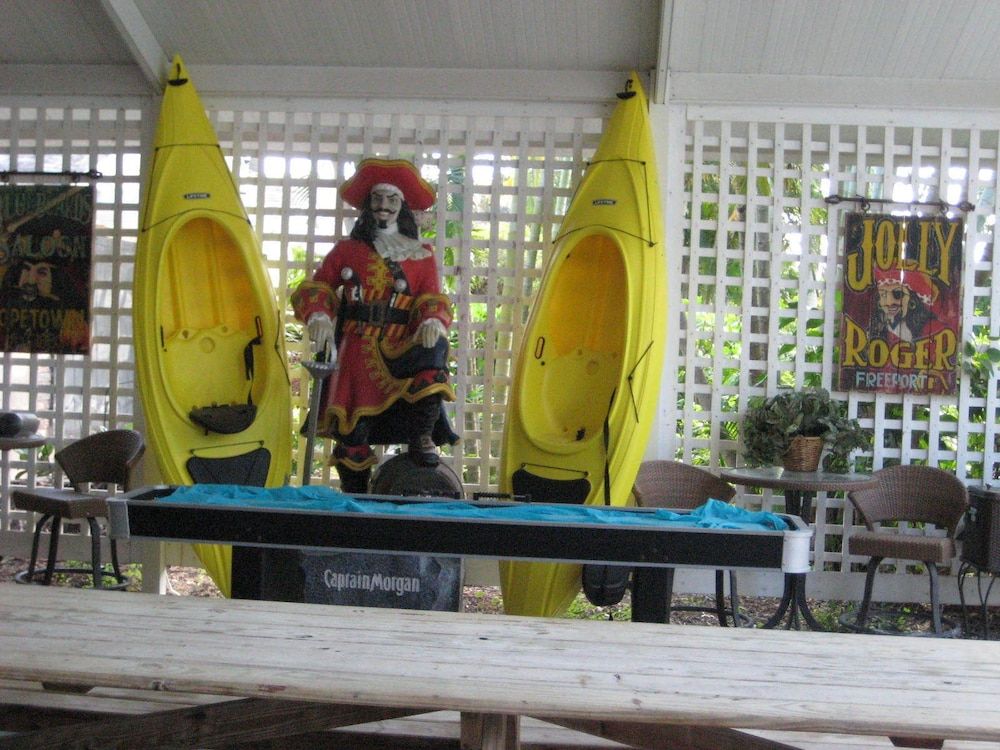 Pirate S Pointe Resort — Ruskin