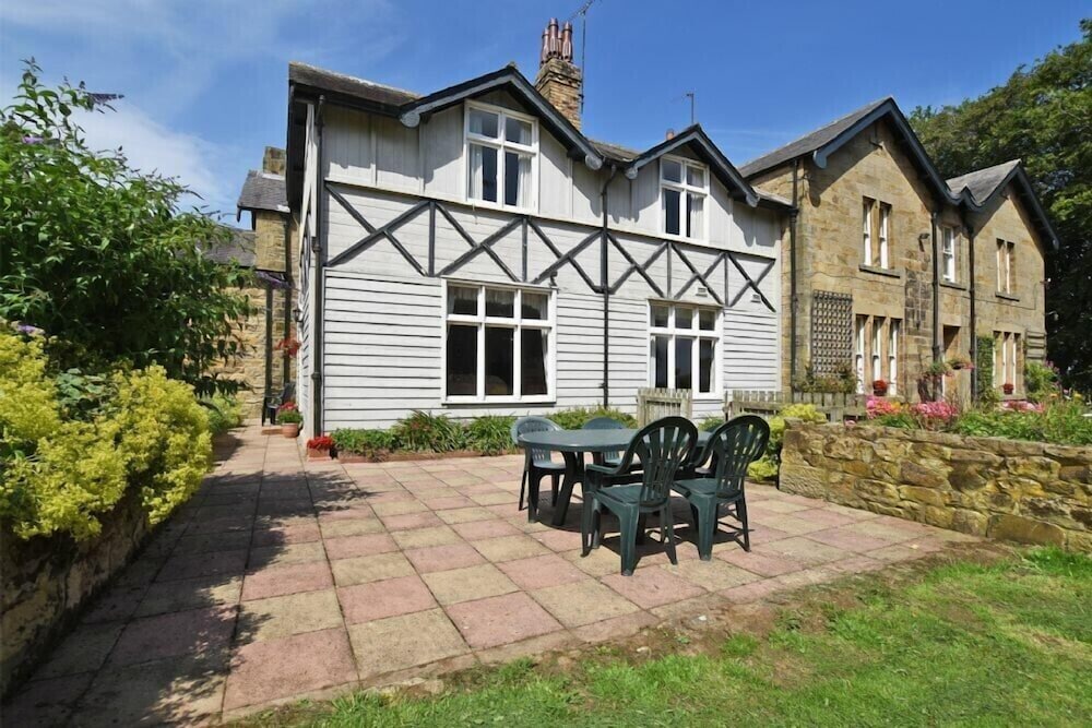 Garden House — 4-Star Luxury Hotel in Alnmouth, United Kingdom