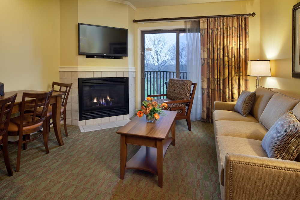 Holiday Inn Club Vacations at Lake Geneva Resort by IHG - photo 12