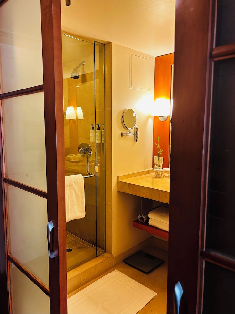 Taj Campton Place - photo 33