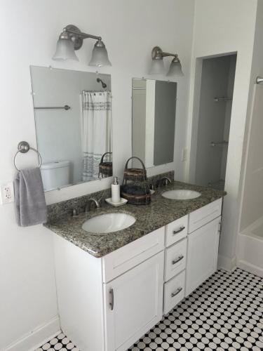 New Orleans Home Sweet Home — 4-Star Luxury Hotel in New Orleans, United States