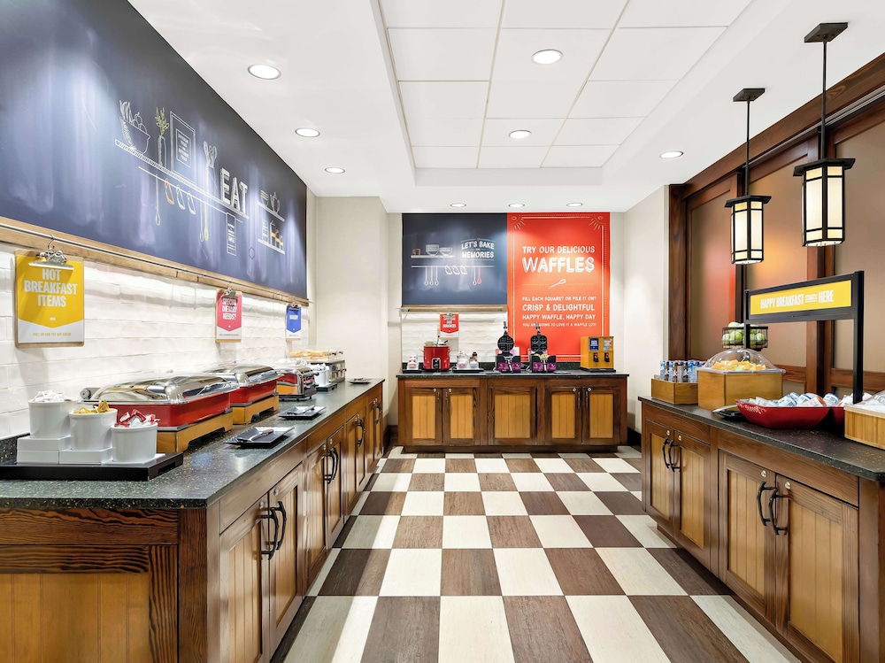 Hampton Inn & Suites Lake Placid - photo 46