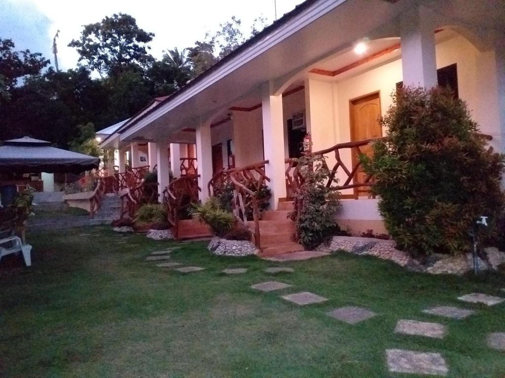 Hanna’s Place Rooms for Rent Solangon San Juan Siquijor in Siquijor, Philippines