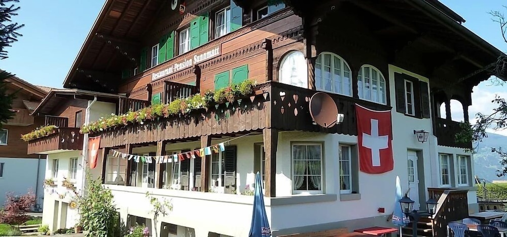 Hotel Restaurant Sunnmatt in Spiez, Switzerland