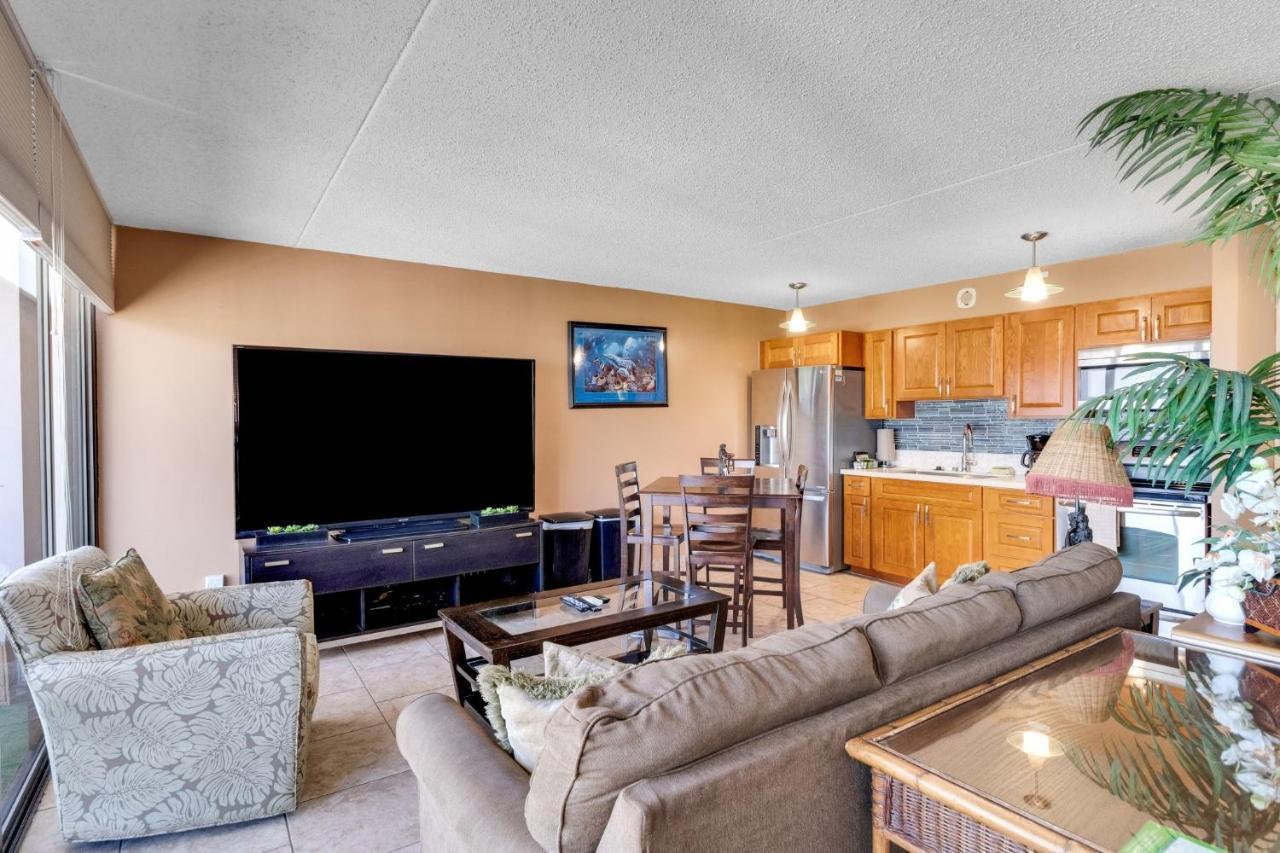 Tower 2 Suite 3201 Qqp Home - photo 7