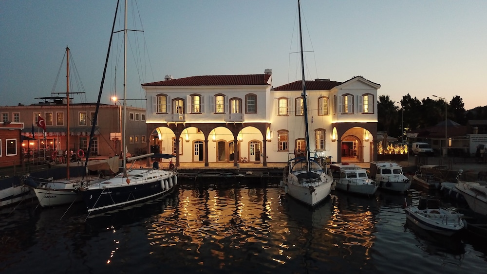 Gumruk Otel Urla in Urla, Turkey