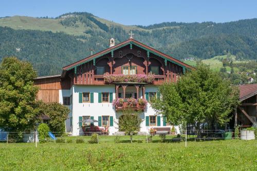 Leindlhof - carbon neutral hotel in Koessen