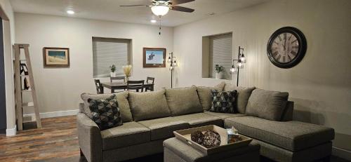 Scenic Charming Country Chic Vacation Rental — 4-Star Luxury Hotel in Salem, United States