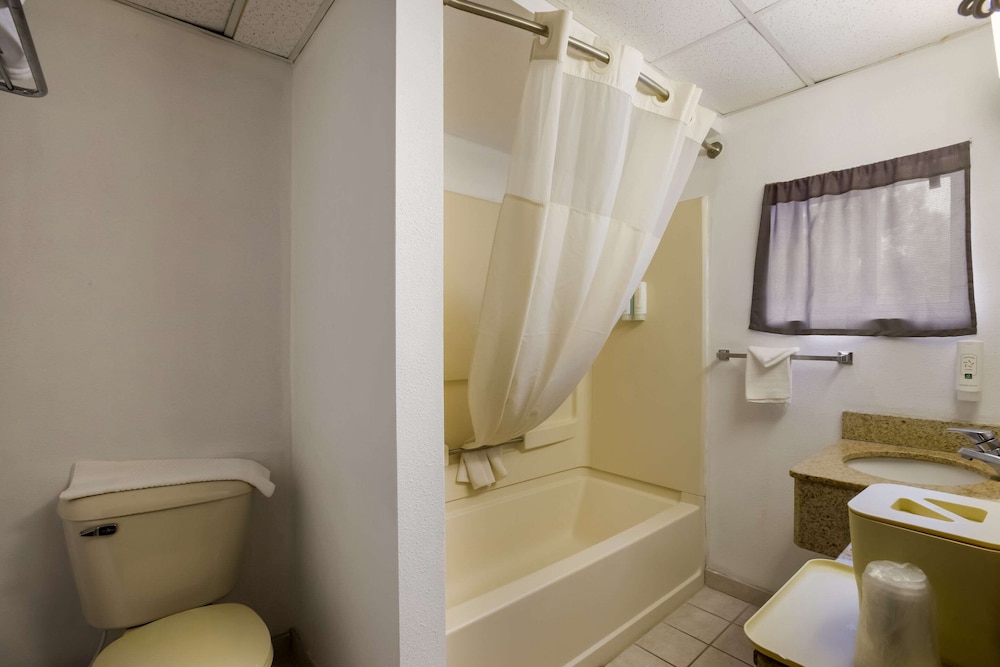 Quality Inn & Suites Millville - photo 18