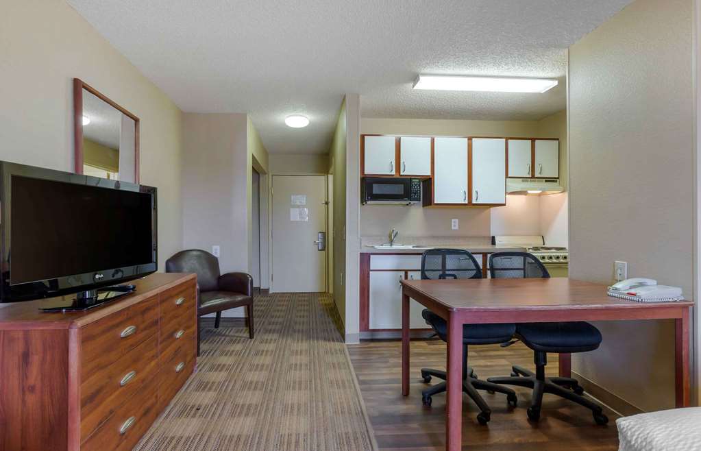 Extended Stay America Suites El Paso West - photo 11