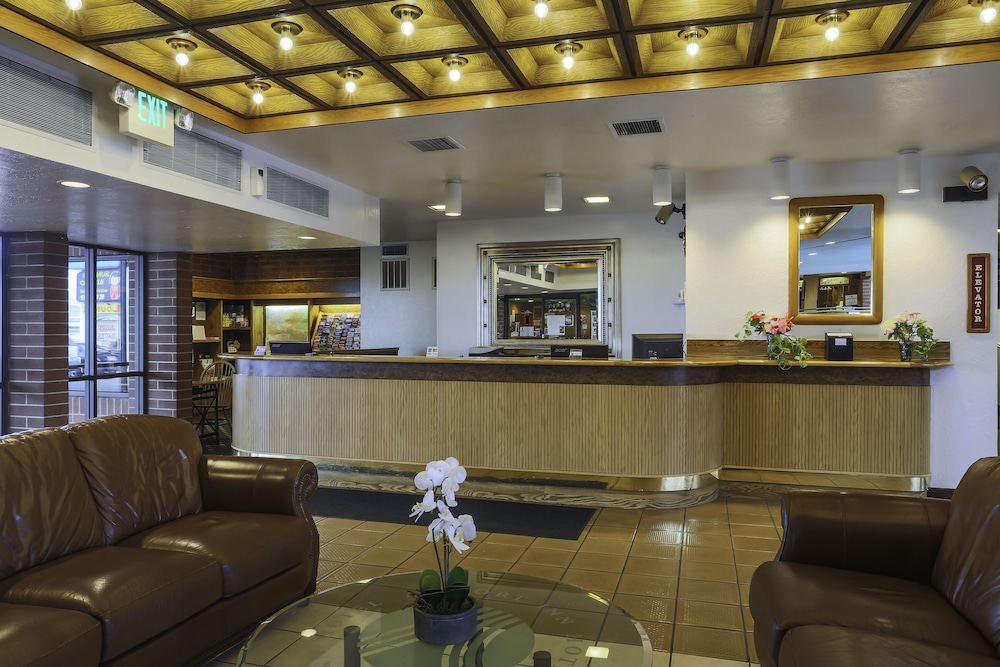 Airport Inn Hotel - featured photo