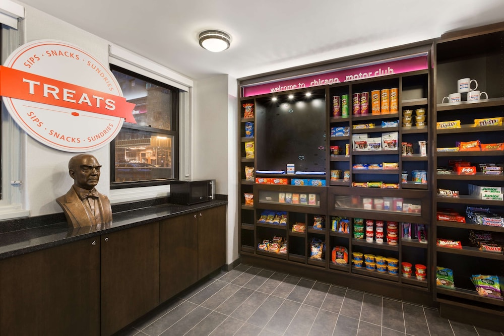Hampton Inn Chicago Downtown N Loop Michigan Ave - photo 27
