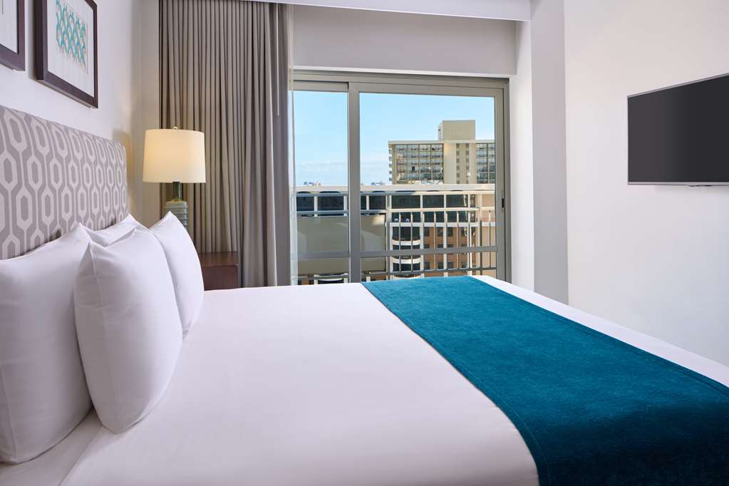 Ilikai Hotel & Luxury Suites - photo 24