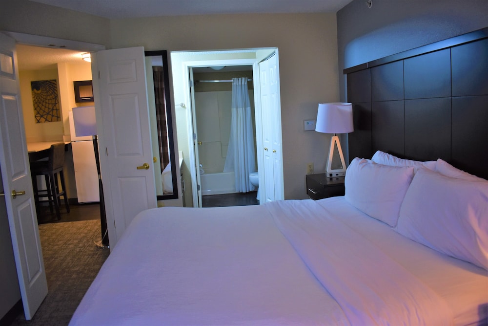 Staybridge Suites Cranbury by IHG - photo 23