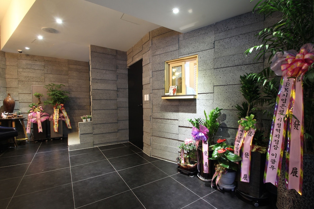 17th Hotel — Busan — photo 3