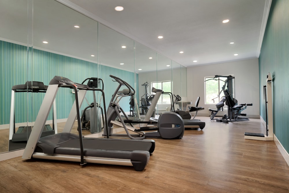 Holiday Inn Express & Suites Dallas NE Allen by IHG - photo 16