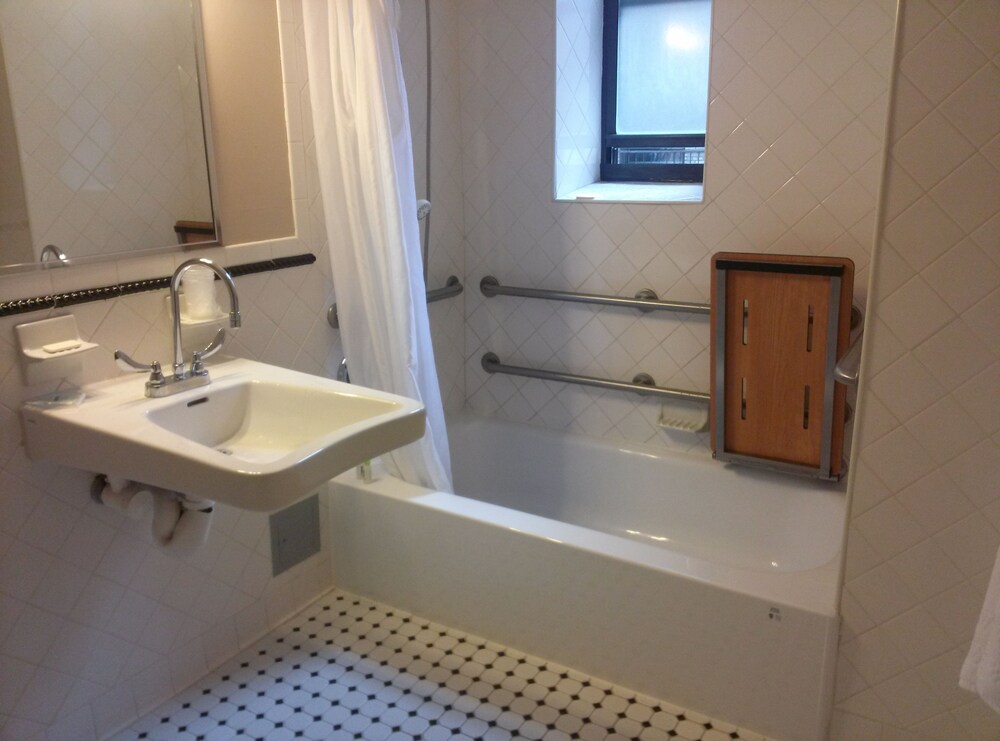 The Hotel Wolcott - photo 57