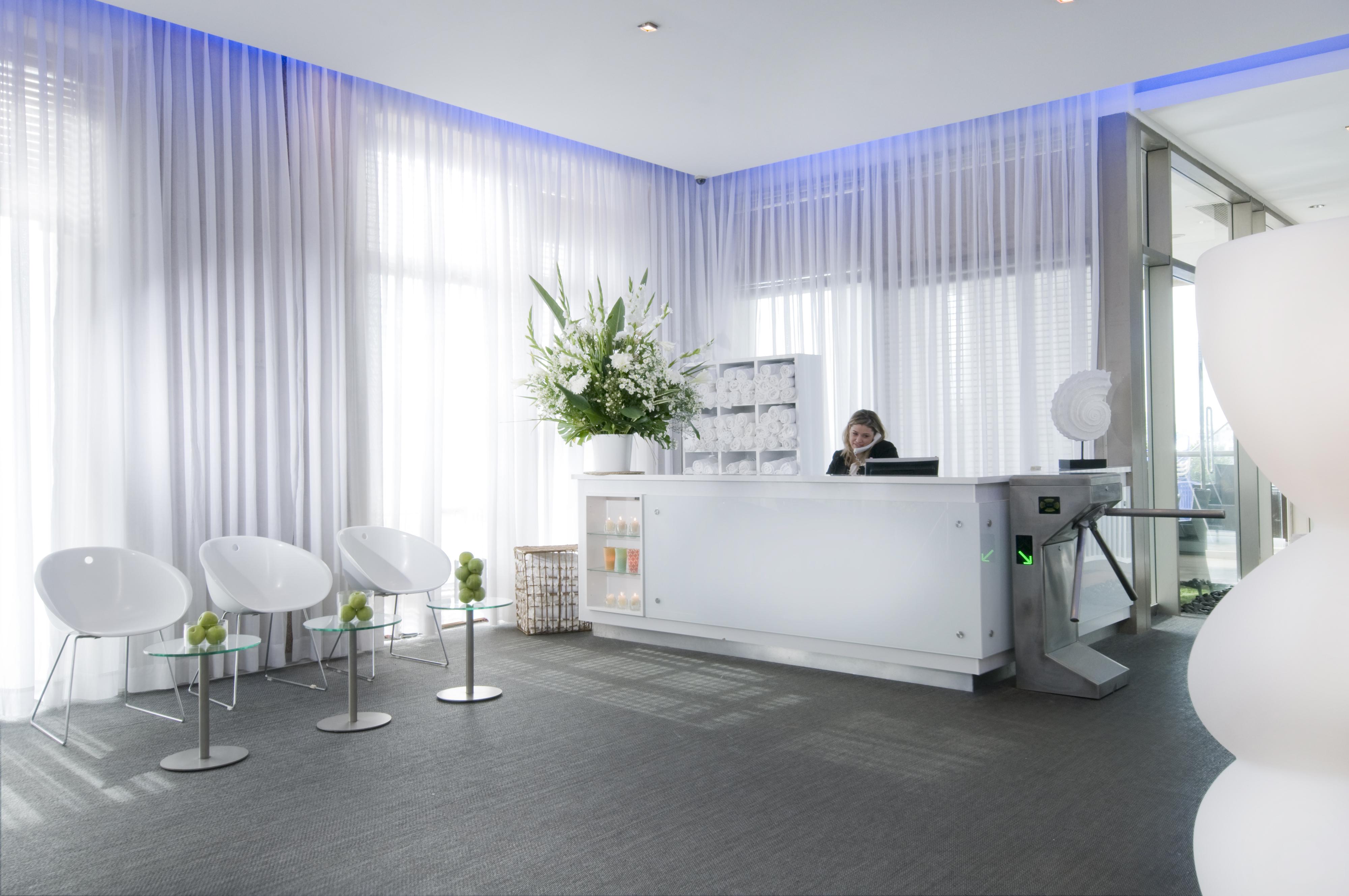 Leonardo City Tower - last minute hotel in Tel Aviv