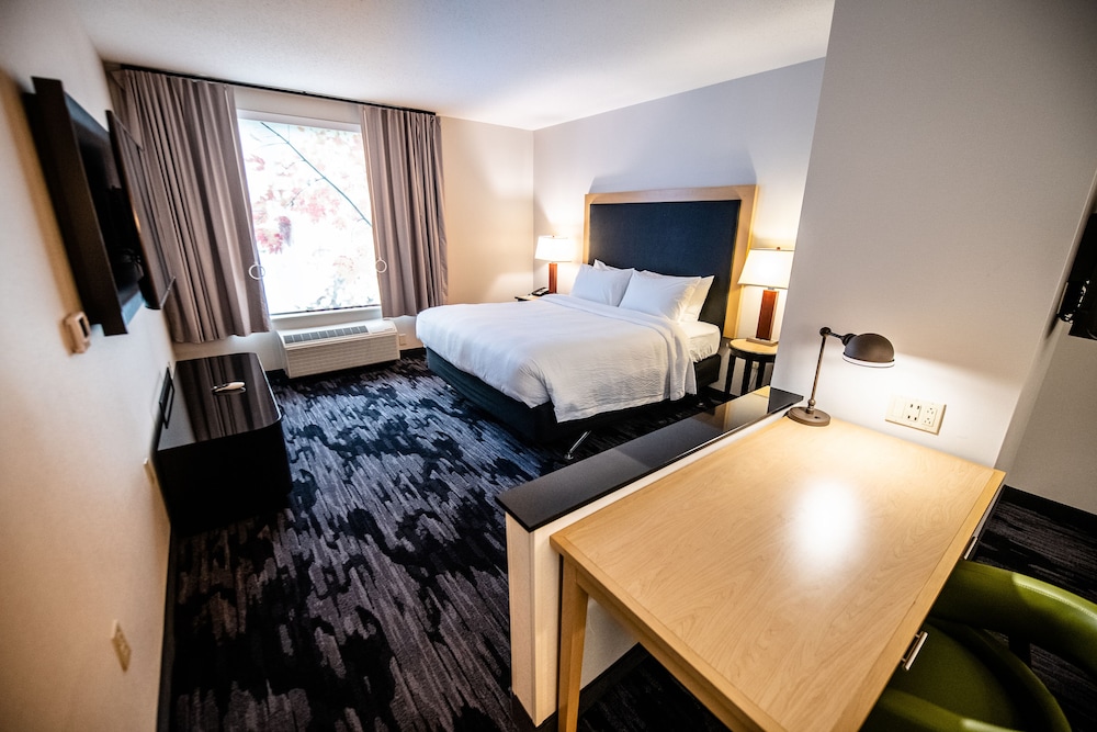 Fairfield Inn & Suites by Marriott Washington Casino Area - photo 9