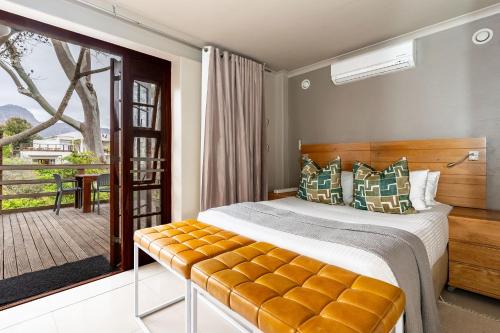 Camps Bay Forest Pods