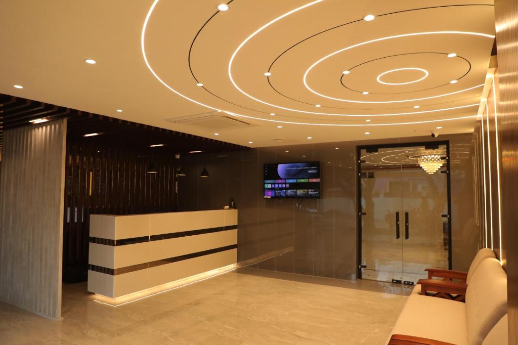 Bloft Hotel - carbon neutral hotel in Katpadi