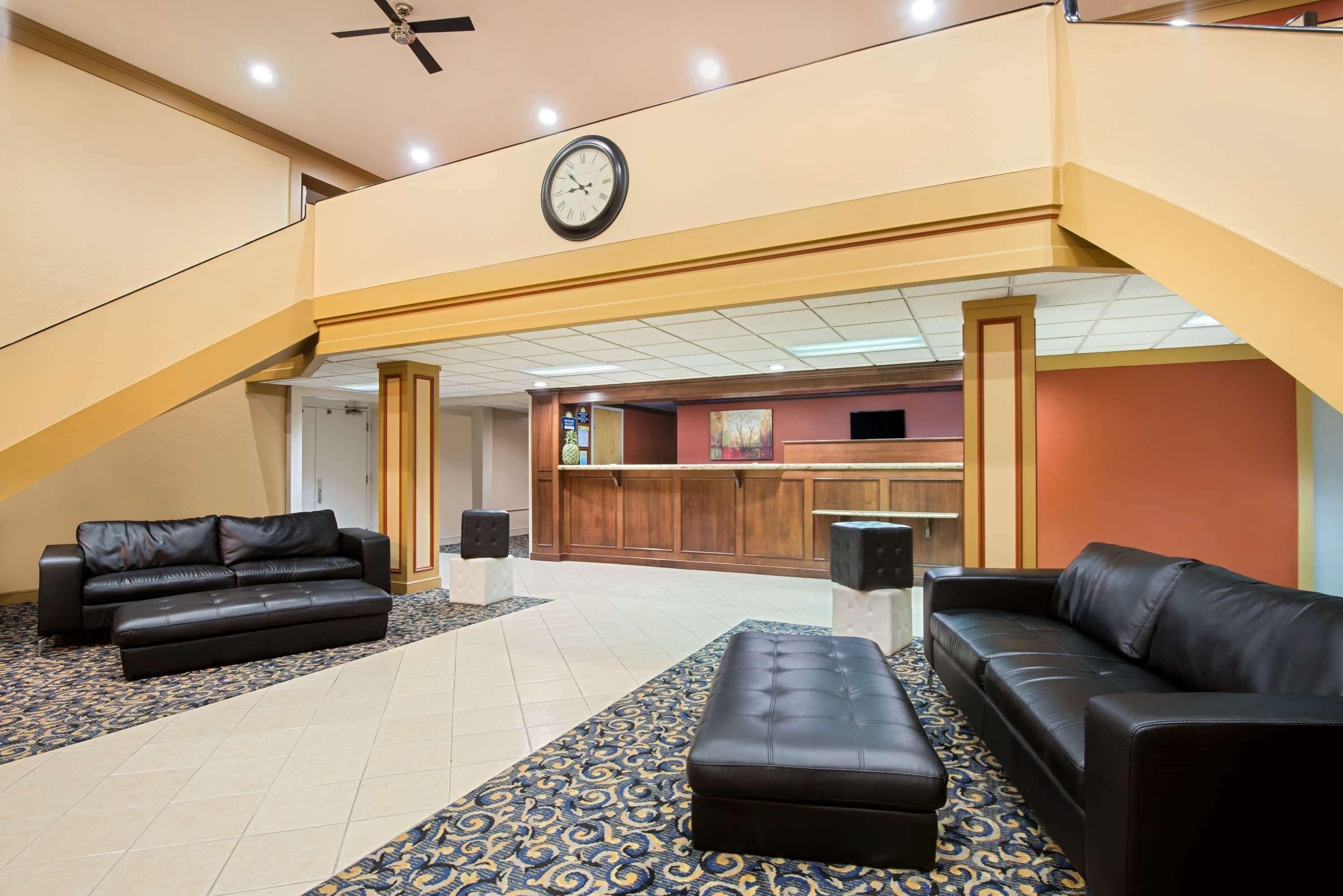Days Inn by Wyndham Fremont — hotel in Fremont