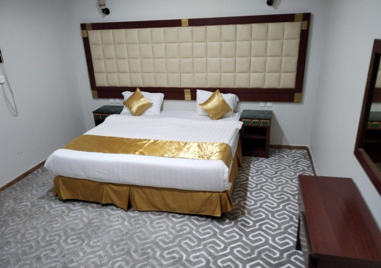 Adwa Almedina Hotel — hotel near Prince Mohammad Bin Abdulaziz Airport